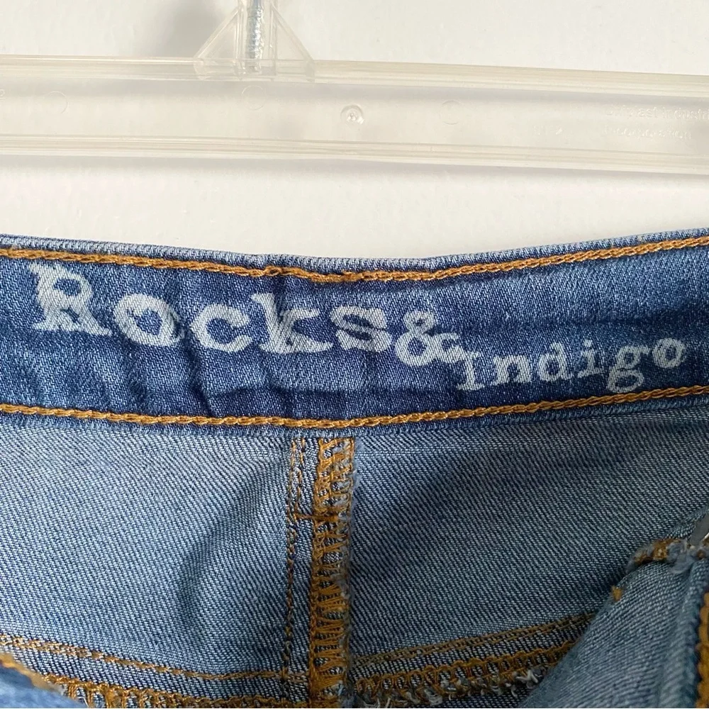 Rocks & Indigo Funky Patch Raw Hem Denim Mini Skirt, Women’s Size 4 Blue Jean
